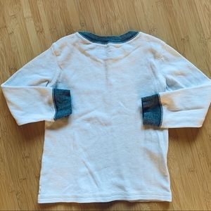 Carter's Shirts & Tops - 🍭Boy’s Waffle knit long sleeved tee - 4T Carter's Shirts & Tops - 🍭Boy’s Waffle knit long sleeved tee - 4T